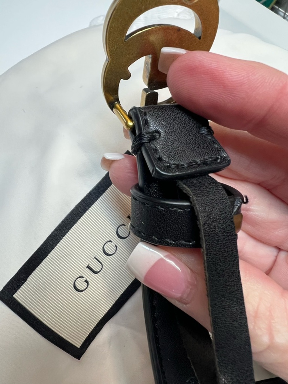 Gucci Black Leather Marmont Thin Belt with Brass Double G Buckle - Picture 5 of 15